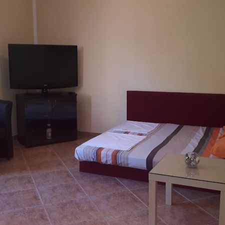 Apartment Dubrava Tivat Exterior foto