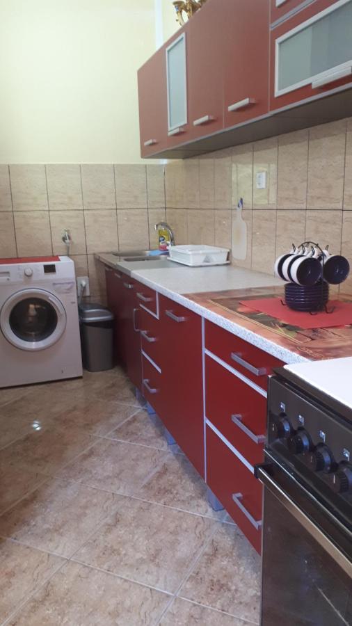 Apartment Dubrava Tivat Exterior foto